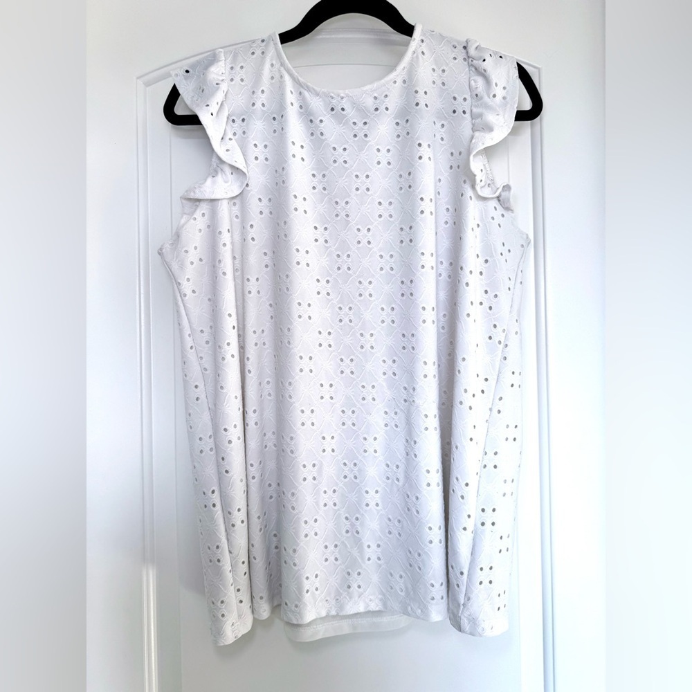 Torrid White Eyelet Soft Girl Summer Ruffle Sleeve top Plus size 0